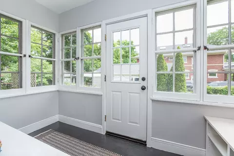 Entry Way - 603 N Wheaton Ave, Wheaton, IL 60187 photo 2 of 3