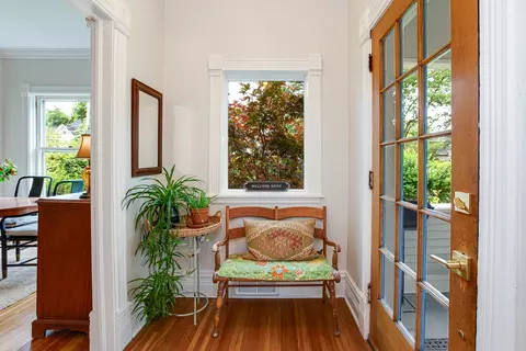 Entry Way - 603 N Wheaton Ave, Wheaton, IL 60187 photo 1 of 3