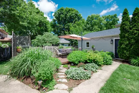 Exterior - 603 N Wheaton Ave, Wheaton, IL 60187 photo 10 of 11