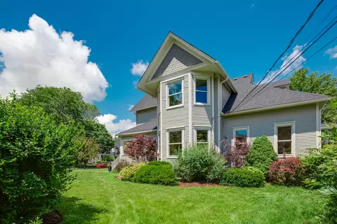 Exterior - 603 N Wheaton Ave, Wheaton, IL 60187 photo 11 of 11