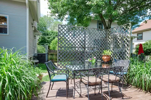 Exterior - 603 N Wheaton Ave, Wheaton, IL 60187 photo 9 of 11