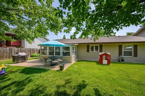 1430 Meyer Rd, Hoffman Estates, IL 60169 photo 20