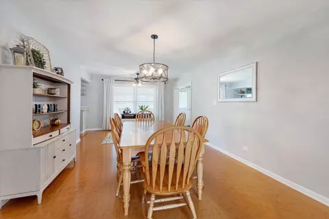 1430 Meyer Rd, Hoffman Estates, IL 60169 photo 6