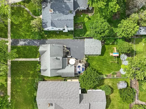 1018 N Cross St, Wheaton, IL 60187 photo 24