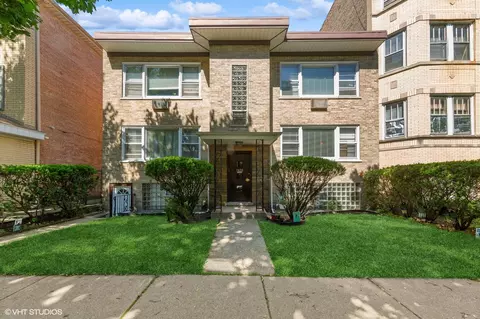 5420 N Campbell Ave, Chicago, IL 60625