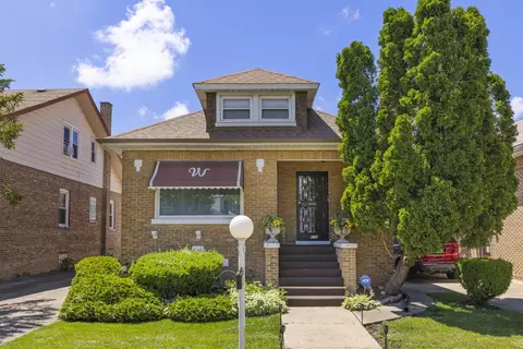 636 S 19th Ave, Maywood, IL 60153