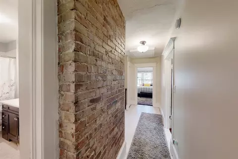 Entry Way - 609 E Monroe St, Bloomington, IL 61701 photo 8 of 8