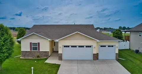 3906 Infield St, Portage, IN 46368