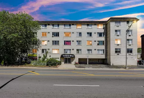 1227 S Harlem Ave #407, Berwyn, IL 60402