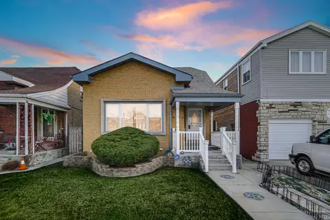 8145 S Winchester Ave, Chicago, IL 60620