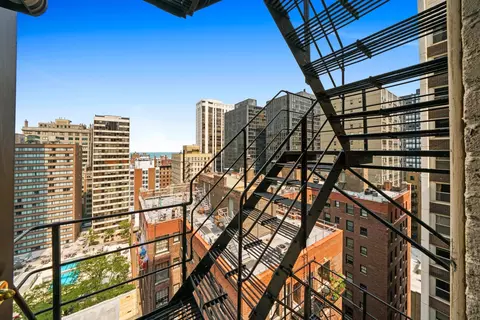 222 E Chestnut St #9B, Chicago, IL 60611 photo 40