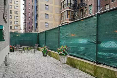 222 E Chestnut St #9B, Chicago, IL 60611 photo 62