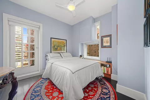 222 E Chestnut St #9B, Chicago, IL 60611 photo 37