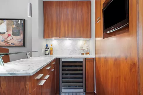 222 E Chestnut St #9B, Chicago, IL 60611 photo 22
