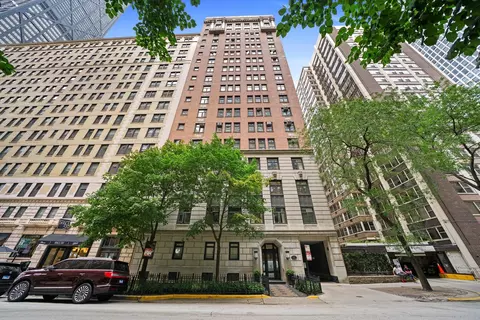 222 E Chestnut St #9B, Chicago, IL 60611 photo 64
