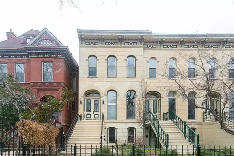 1262 W Lexington St, Chicago, IL 60607