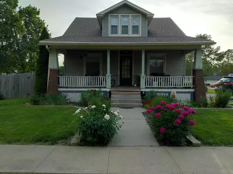 113 N Harrison St, Flanagan, IL 61740