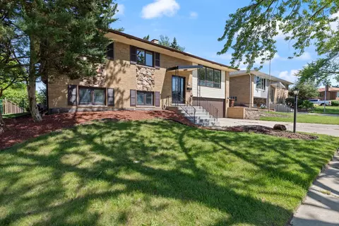Other - 15213 Pine Dr, Oak Forest, IL 60452 photo 1 of 4