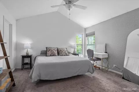 3615 Hyde Park Ct, Elgin, IL 60124 photo 10
