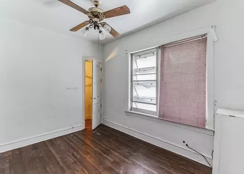 7226 S Cornell Ave, Chicago, IL 60649 photo 17
