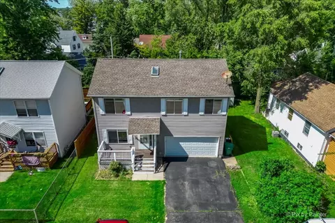 View/Area - 30 Covington Rd, Fox Lake, IL 60020 photo 5 of 9