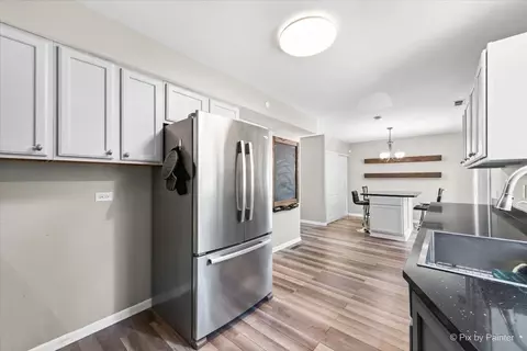 Kitchen - 30 Covington Rd, Fox Lake, IL 60020 photo 6 of 6