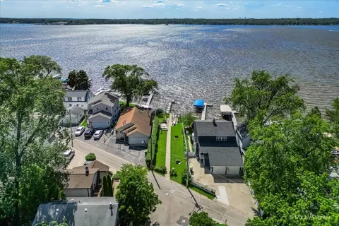 View/Area - 30 Covington Rd, Fox Lake, IL 60020 photo 8 of 9