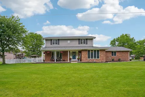 18554 Clyde Ave, Lansing, IL 60438