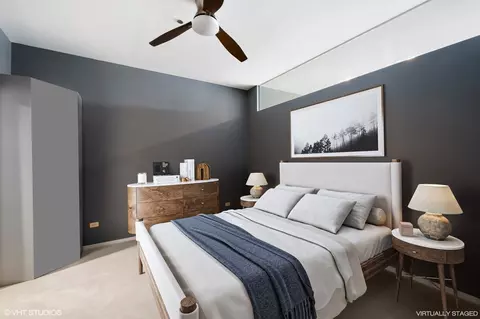 Bedroom - 65 E Monroe St #4215, Chicago, IL 60603 photo 1 of 2