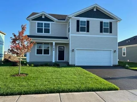 10530 Whitney Pl, Crown Point, IN 46307