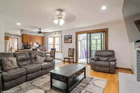 Other - 1001 Apple Valley Dr, Bartlett, IL 60103 photo 3 of 4