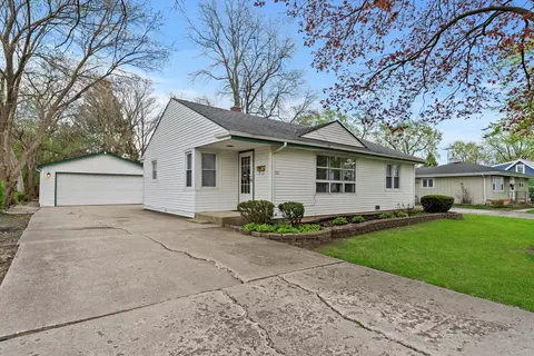 521 Jerome Dr, Northlake, IL 60164
