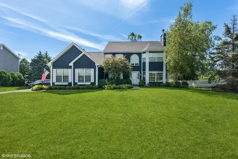 31231 Prairie Ridge Rd, Libertyville, IL 60048