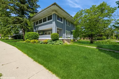 Exterior - 701 N Hart Blvd, Harvard, IL 60033 photo 2 of 4