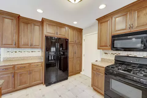 1038 Park Blvd, Morris, IL 60450 photo 9