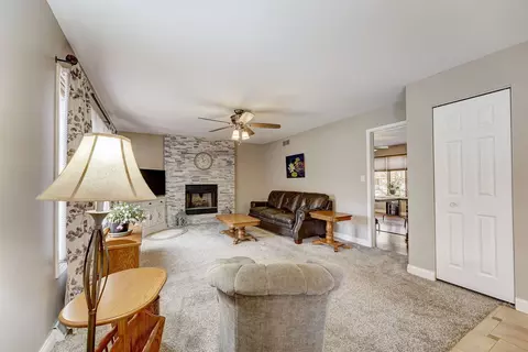 1038 Park Blvd, Morris, IL 60450 photo 15