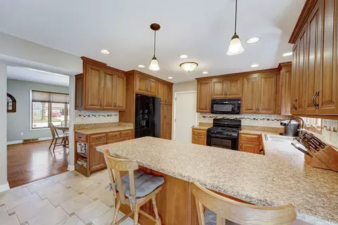 1038 Park Blvd, Morris, IL 60450 photo 6