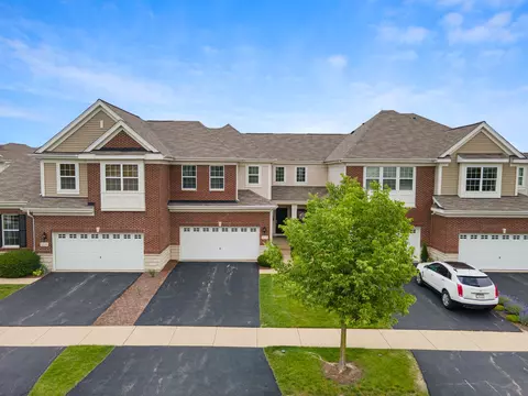 10636 W 154th Pl, Orland Park, IL 60462