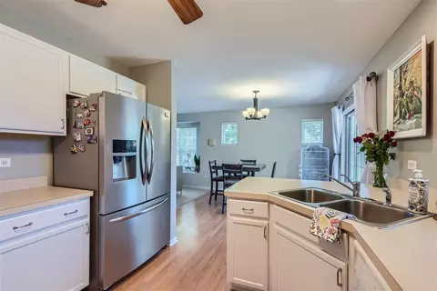 5604 W Sutton Pl #A, Monee, IL 60449 photo 8