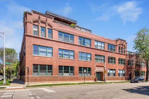2250 W Ohio St #304, Chicago, IL 60612