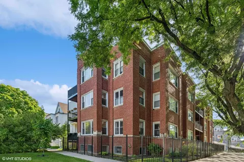 3501 W Wilson Ave #1, Chicago, IL 60625
