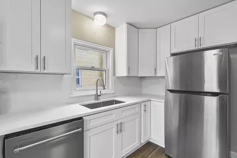 10116 S Artesian Ave, Chicago, IL 60655 photo 6