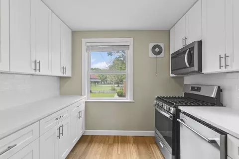 10116 S Artesian Ave, Chicago, IL 60655 photo 5