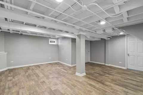 10116 S Artesian Ave, Chicago, IL 60655 photo 17