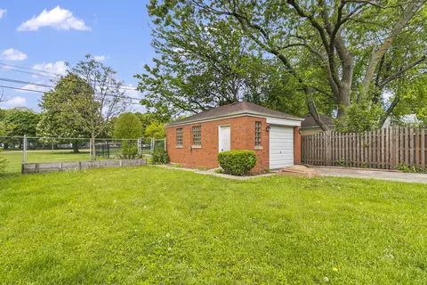 10116 S Artesian Ave, Chicago, IL 60655 photo 24