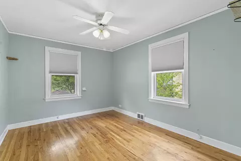 10116 S Artesian Ave, Chicago, IL 60655 photo 12