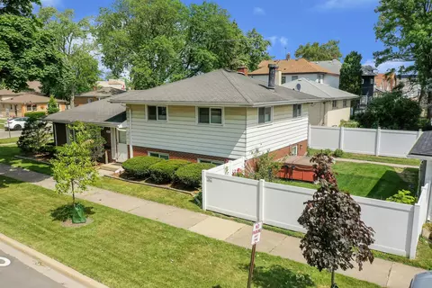 3447 Park Ave, Brookfield, IL 60513