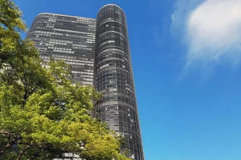 155 N Harbor Dr #3213, Chicago, IL 60601