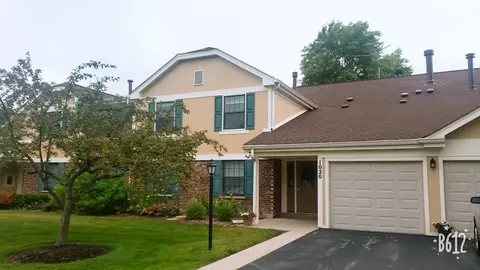 1020 Boxwood Ct #C2, Wheeling, IL 60090