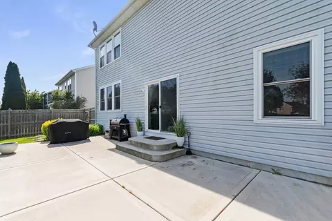 Exterior - 5615 Kimberly Dr, Plainfield, IL 60586 photo 4 of 4